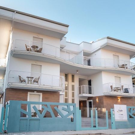Residence Twigha Martinsicuro Luaran gambar